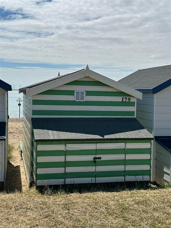 Mersea Mogo 179