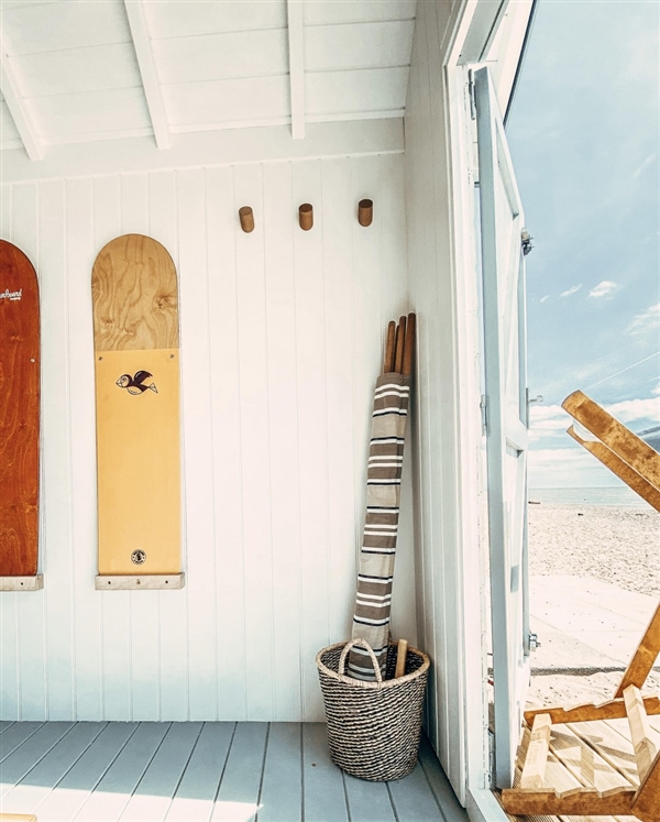 Mersea Beach Hut 245, Cool Coastal Huts